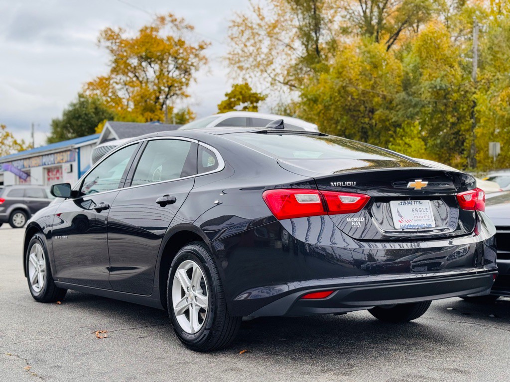2023 Chevrolet Malibu Image 9