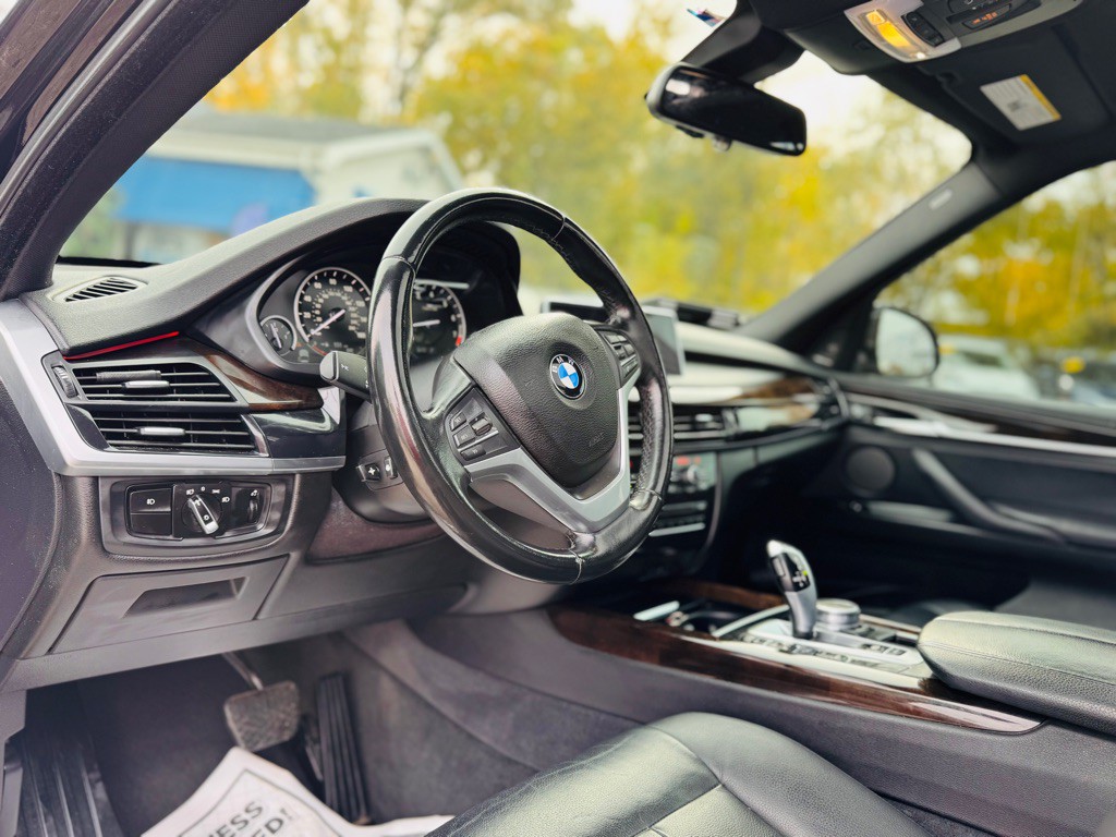 2017 BMW X5 Image 20