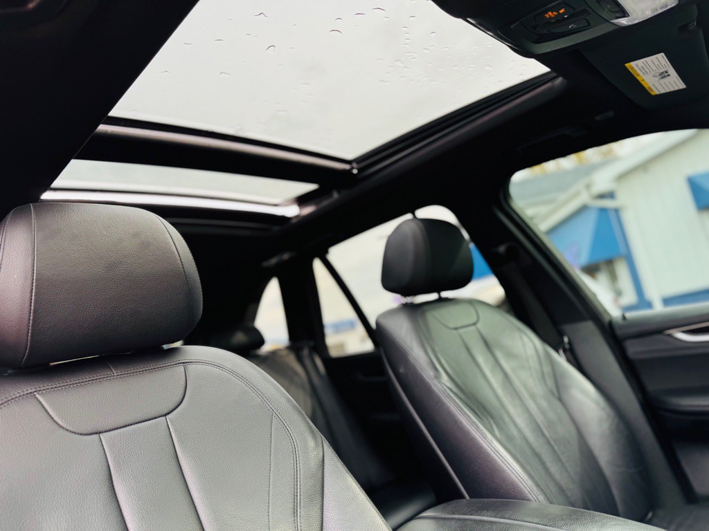 2017 BMW X5 Image 29