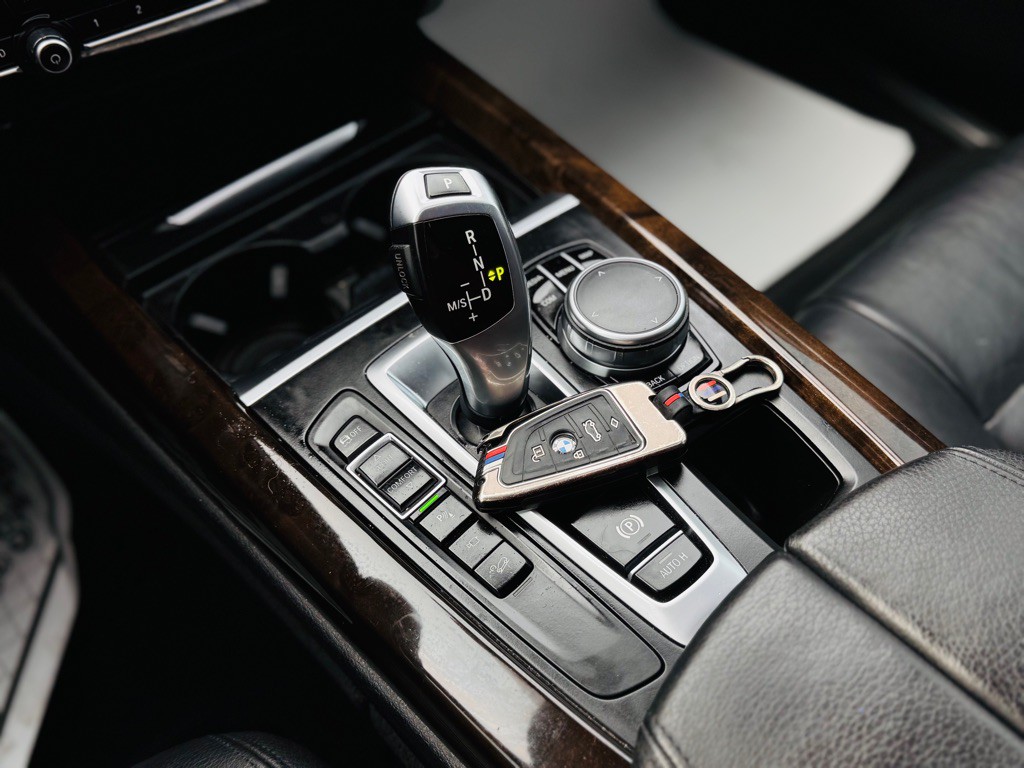 2017 BMW X5 Image 50