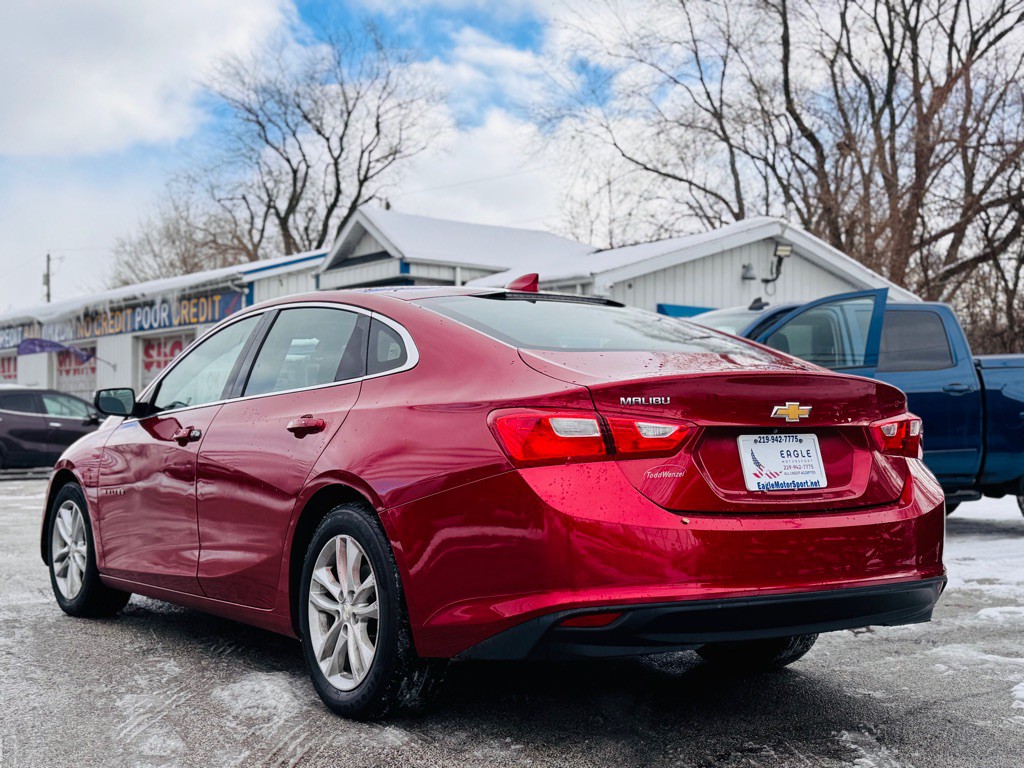 2016 Chevrolet Malibu Image 10