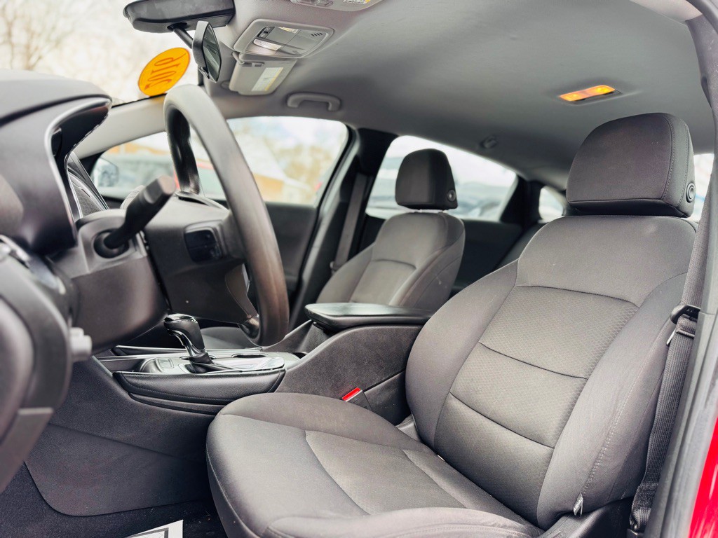 2016 Chevrolet Malibu Image 19