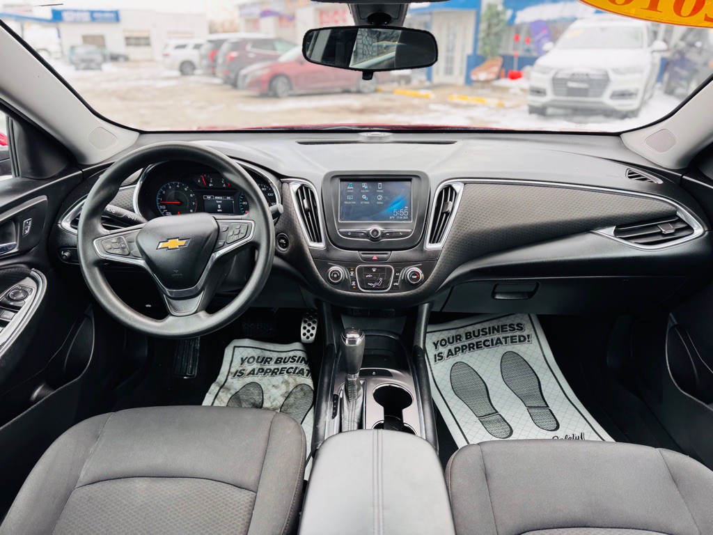 2016 Chevrolet Malibu Image 24