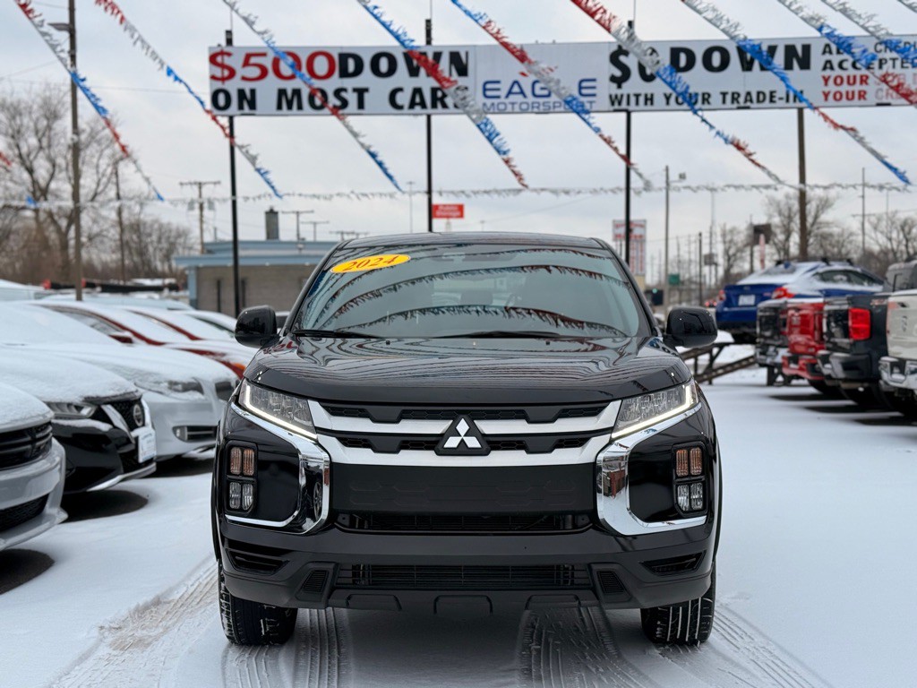 2024 Mitsubishi Outlander Image 13