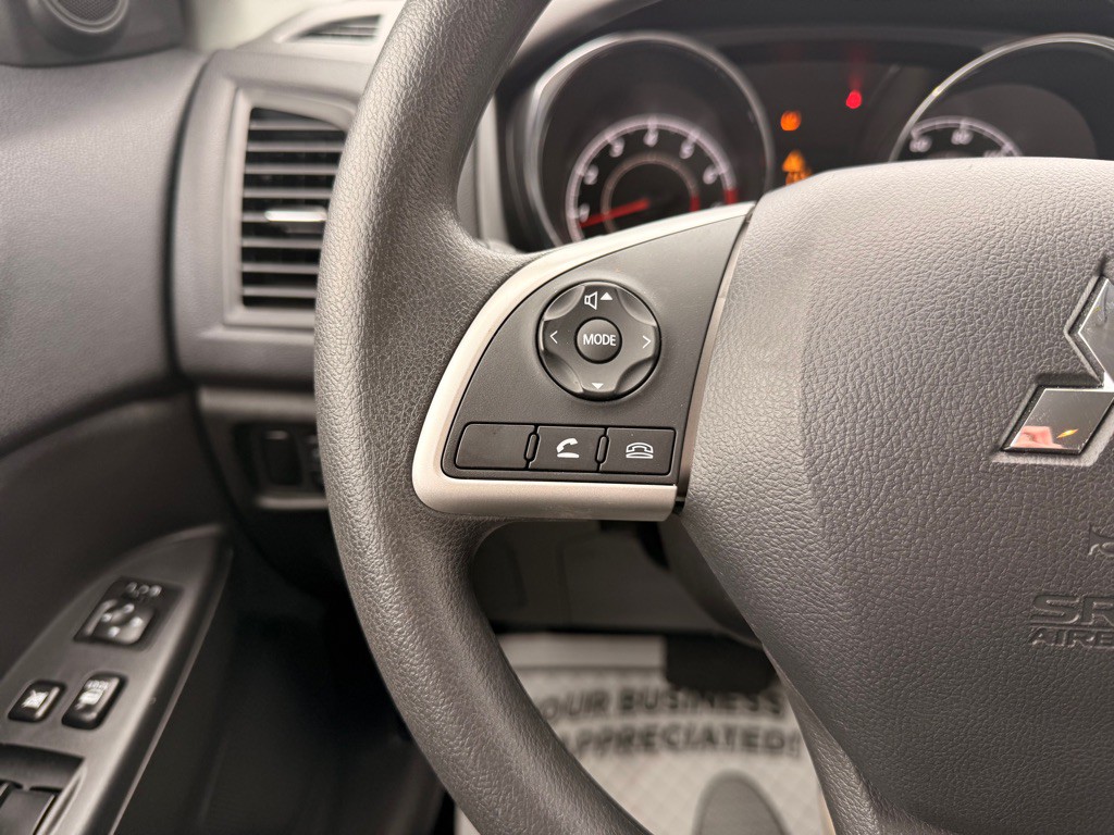 2024 Mitsubishi Outlander Image 26