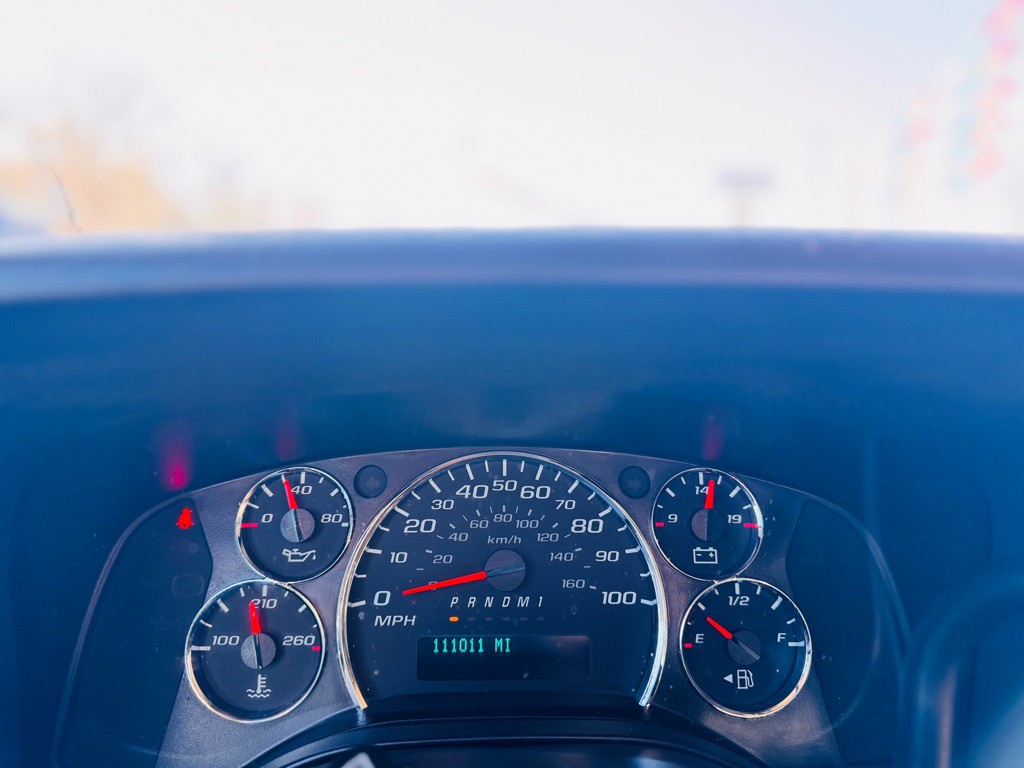 2019 Chevrolet Express Image 29