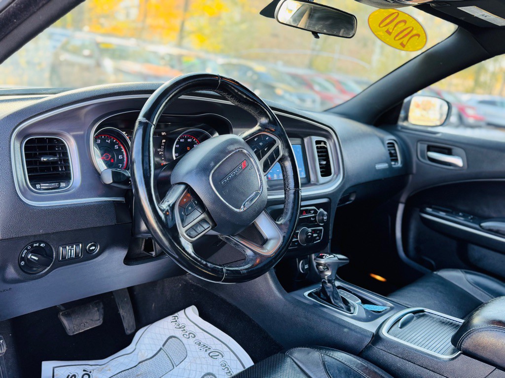 2020 Dodge Charger Image 18