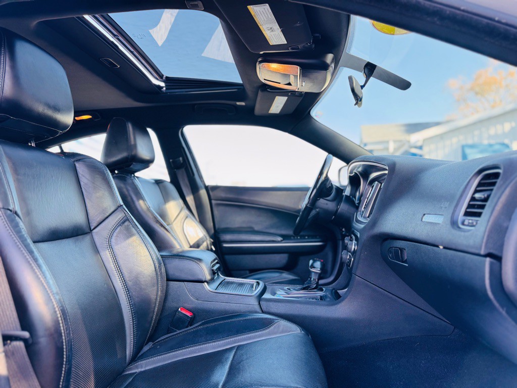 2020 Dodge Charger Image 25