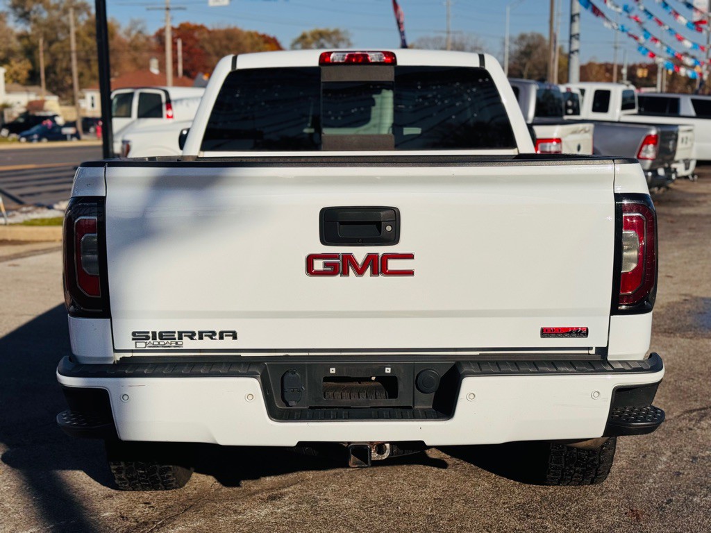2017 GMC Sierra Image 8