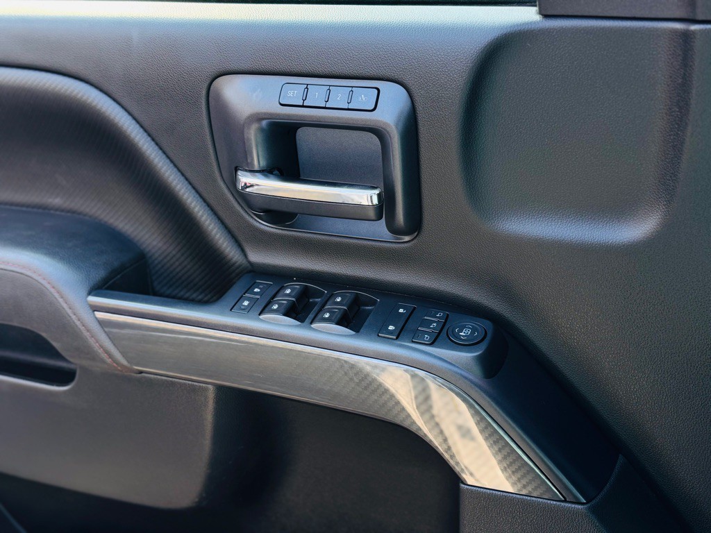 2017 GMC Sierra Image 18