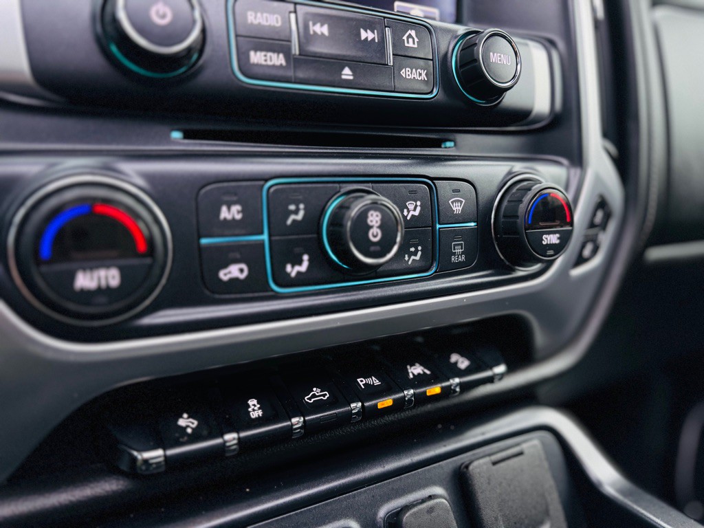 2018 GMC Sierra Image 60