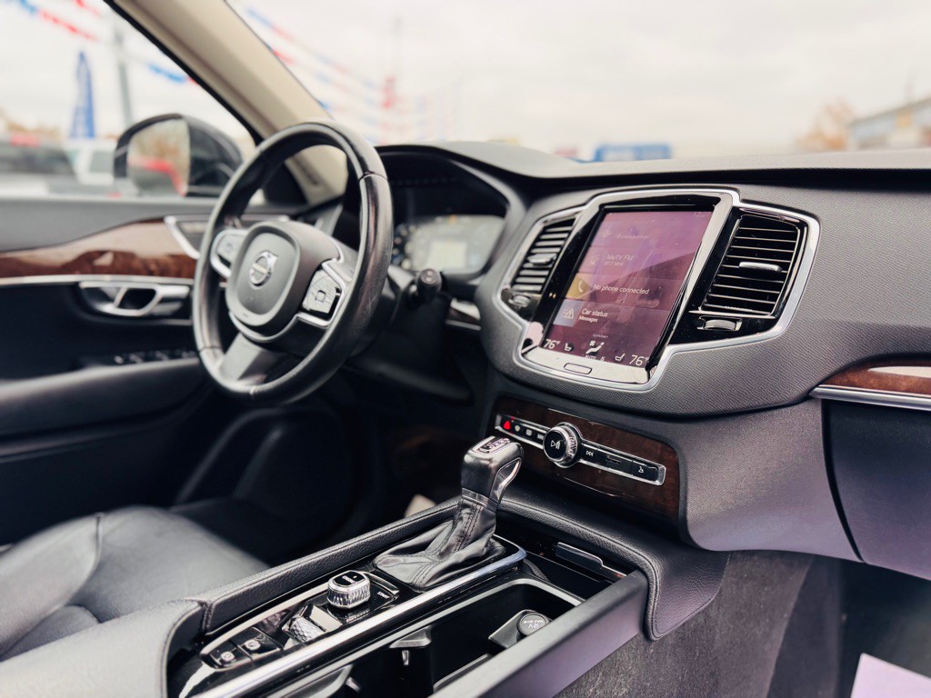 2016 Volvo XC90 Image 29