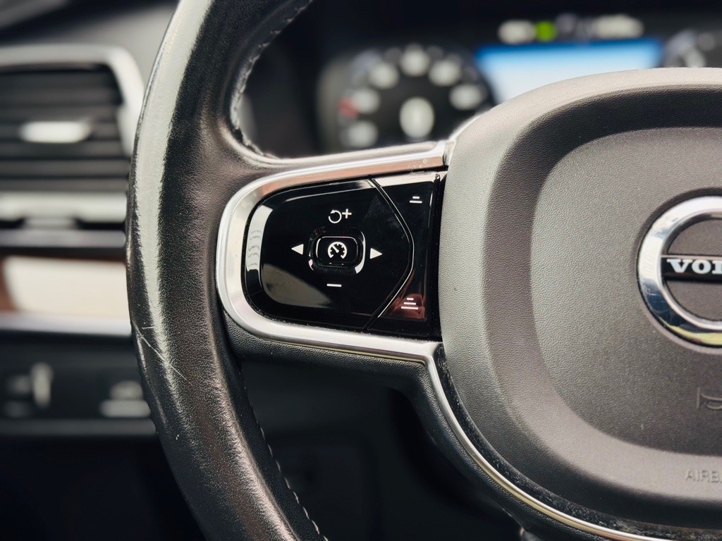 2016 Volvo XC90 Image 43