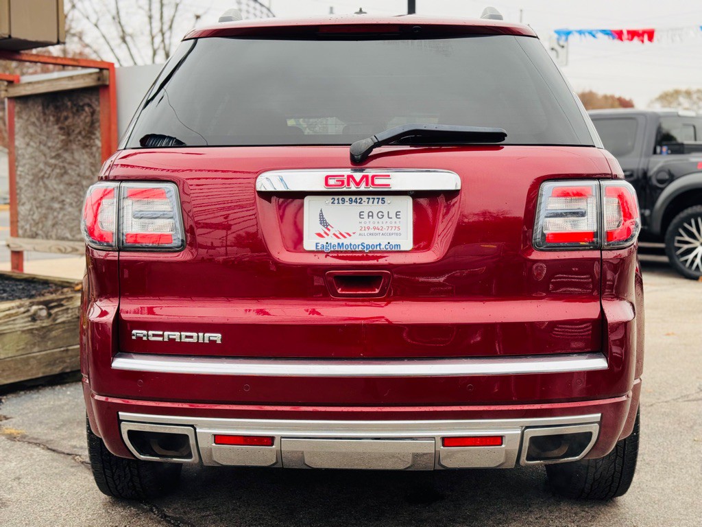 2016 GMC Acadia Image 8