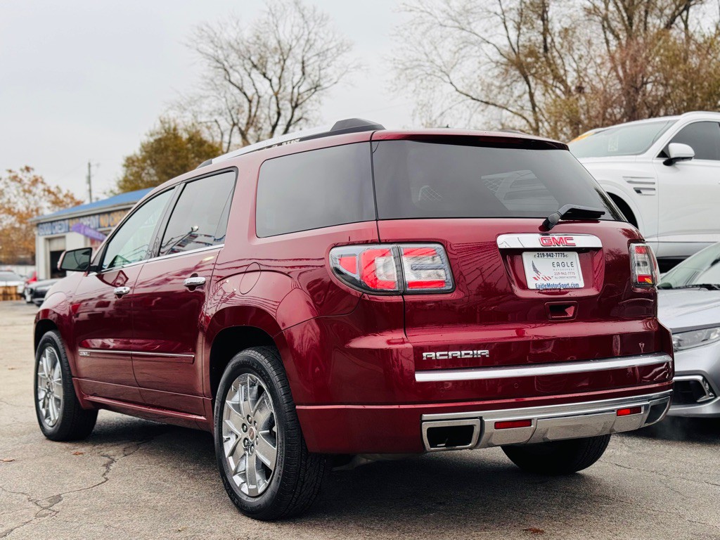 2016 GMC Acadia Image 9