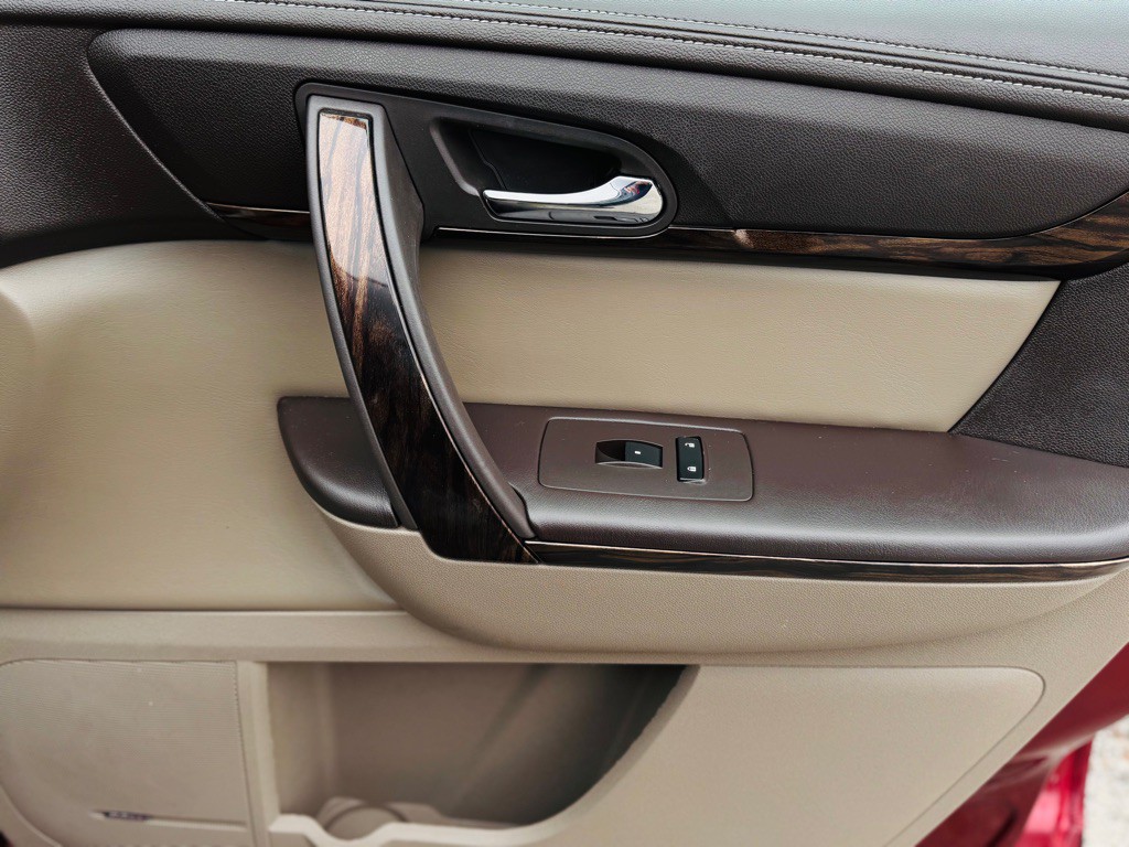 2016 GMC Acadia Image 23