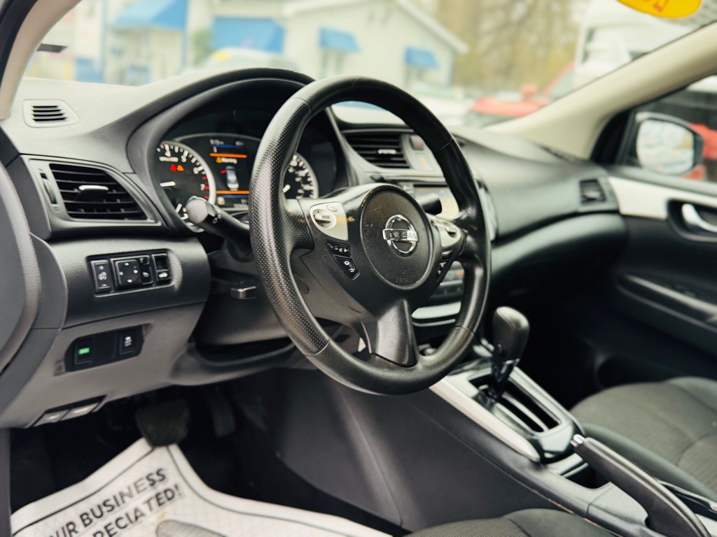 2019 Nissan Sentra Image 15
