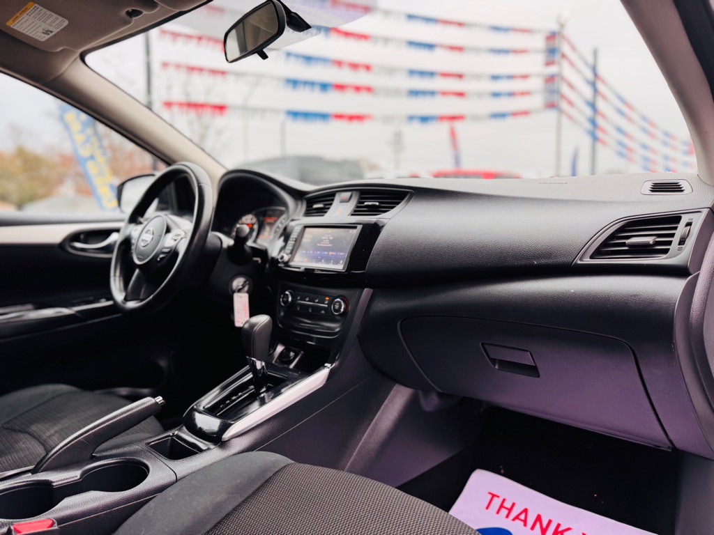 2019 Nissan Sentra Image 18