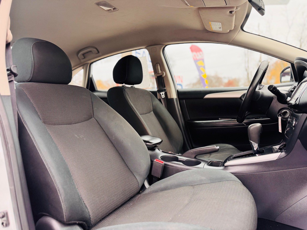 2019 Nissan Sentra Image 20