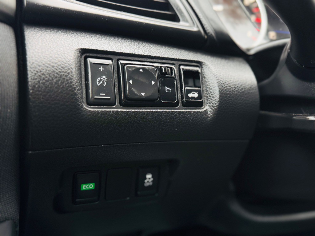 2019 Nissan Sentra Image 25