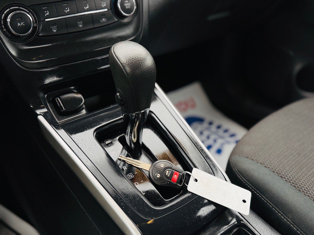 2019 Nissan Sentra Image 33