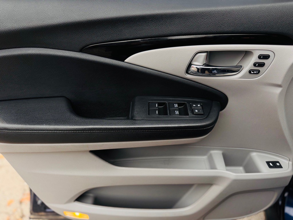 2019 Honda Pilot Image 18