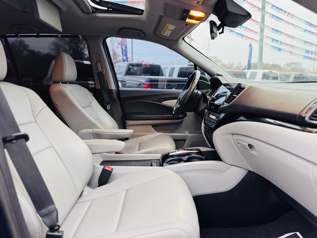 2019 Honda Pilot Image 31