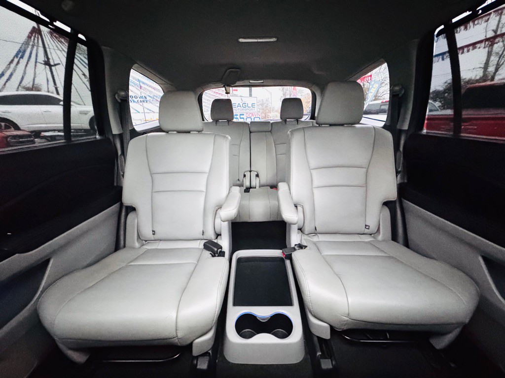 2019 Honda Pilot Image 32