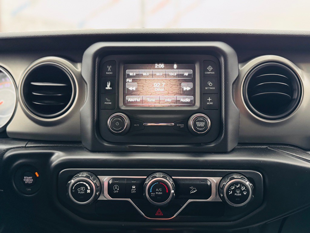 2018 Jeep Wrangler Unlimited Image 41