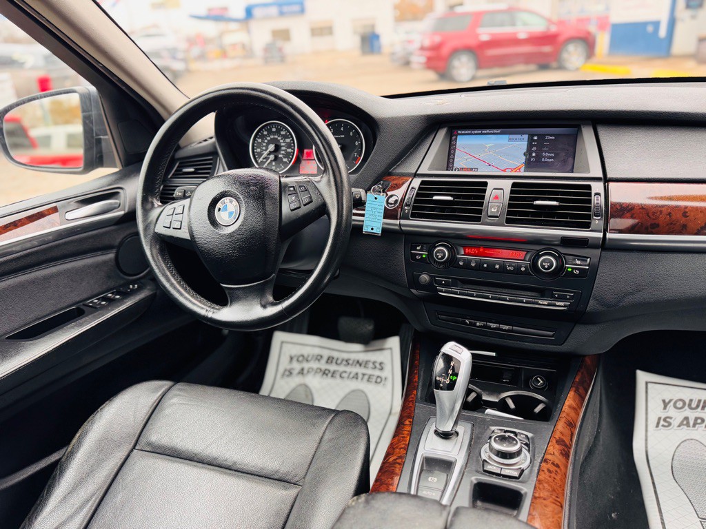 2011 BMW X5 Image 36