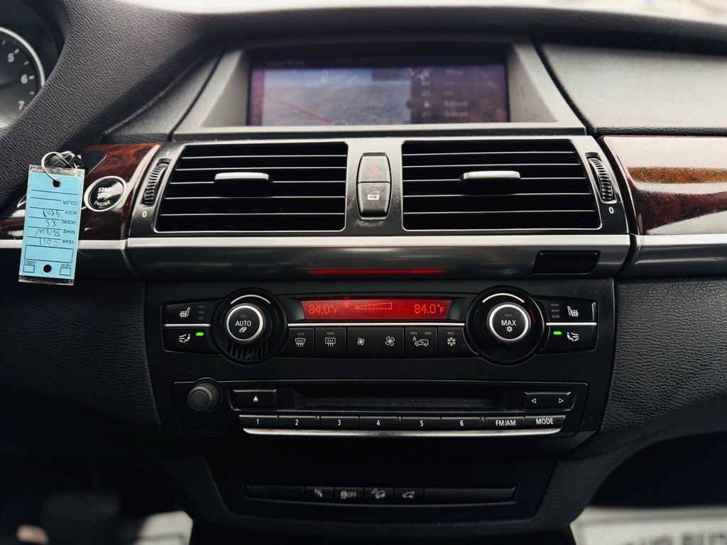 2011 BMW X5 Image 43