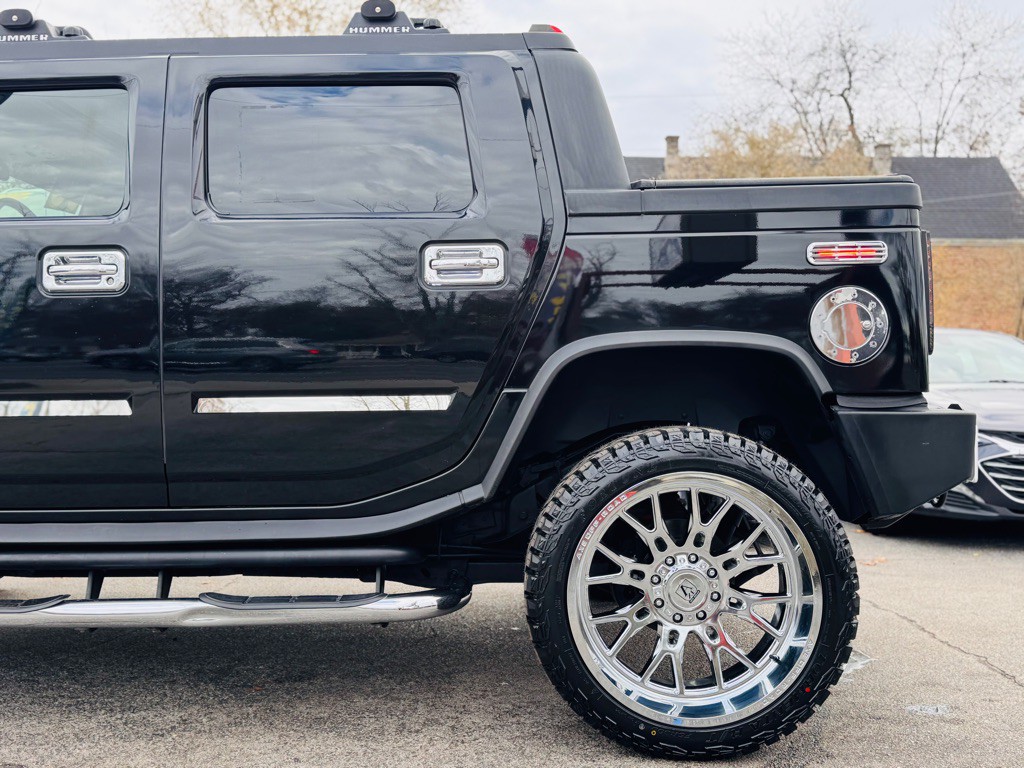 2006 HUMMER H2 Image 28