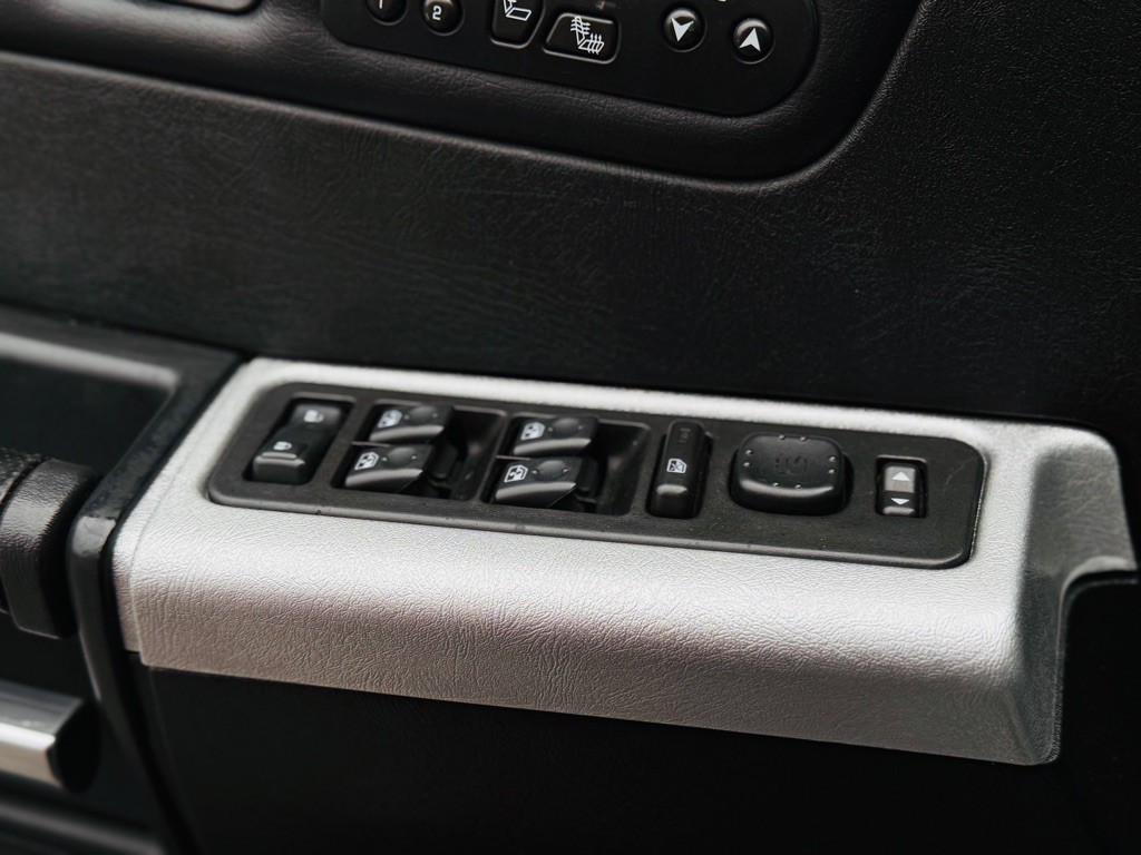 2006 HUMMER H2 Image 52