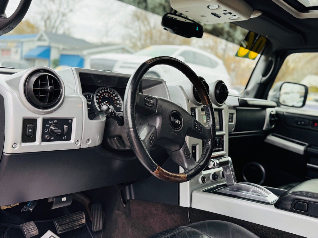 2006 HUMMER H2 Image 54