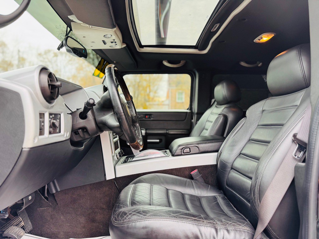 2006 HUMMER H2 Image 56