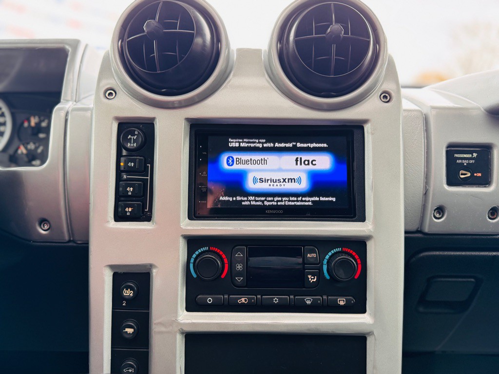 2006 HUMMER H2 Image 84