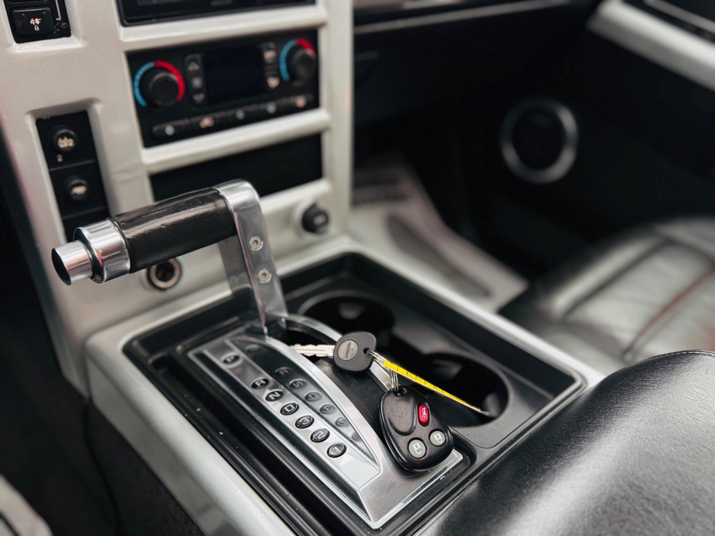 2006 HUMMER H2 Image 86