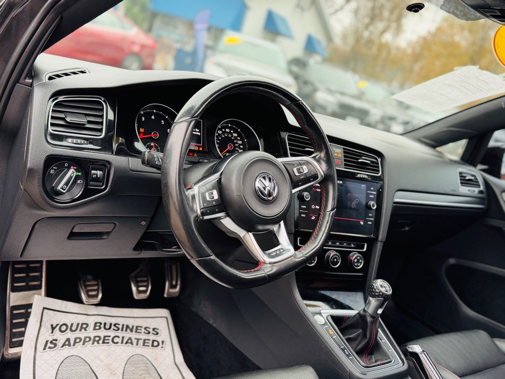 2020 Volkswagen GTI Image 33