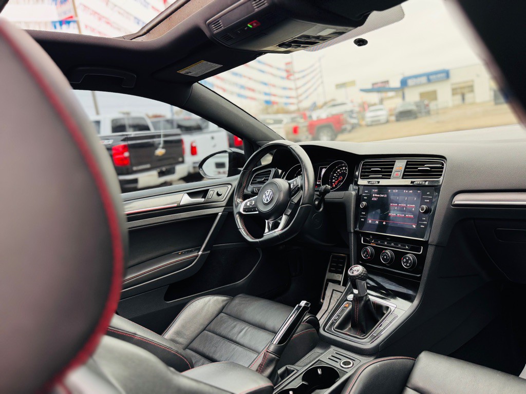 2020 Volkswagen GTI Image 39