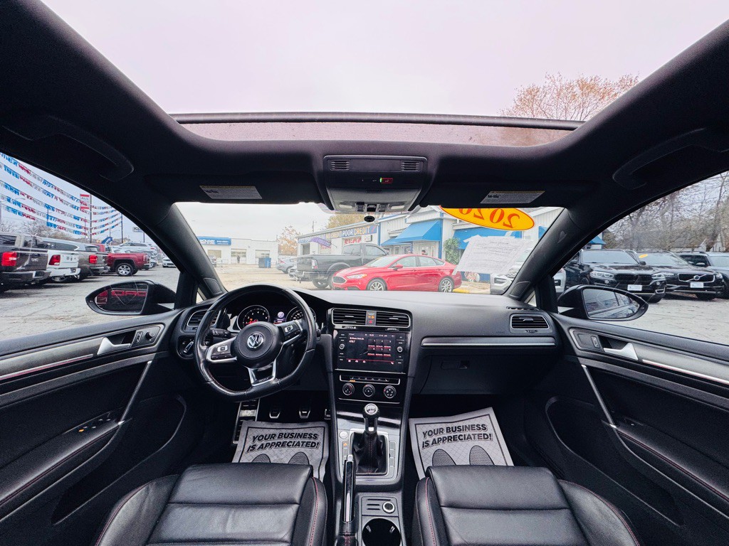 2020 Volkswagen GTI Image 40