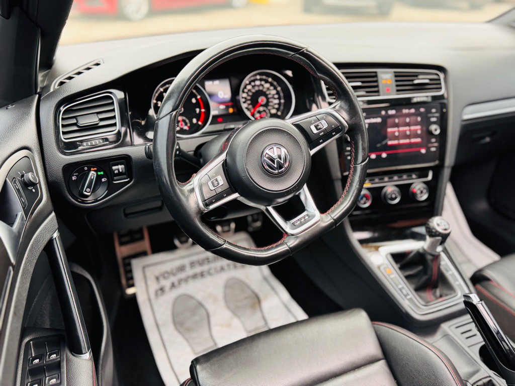 2020 Volkswagen GTI Image 42