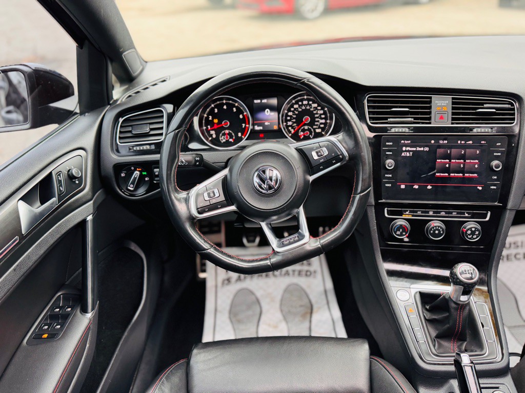 2020 Volkswagen GTI Image 43