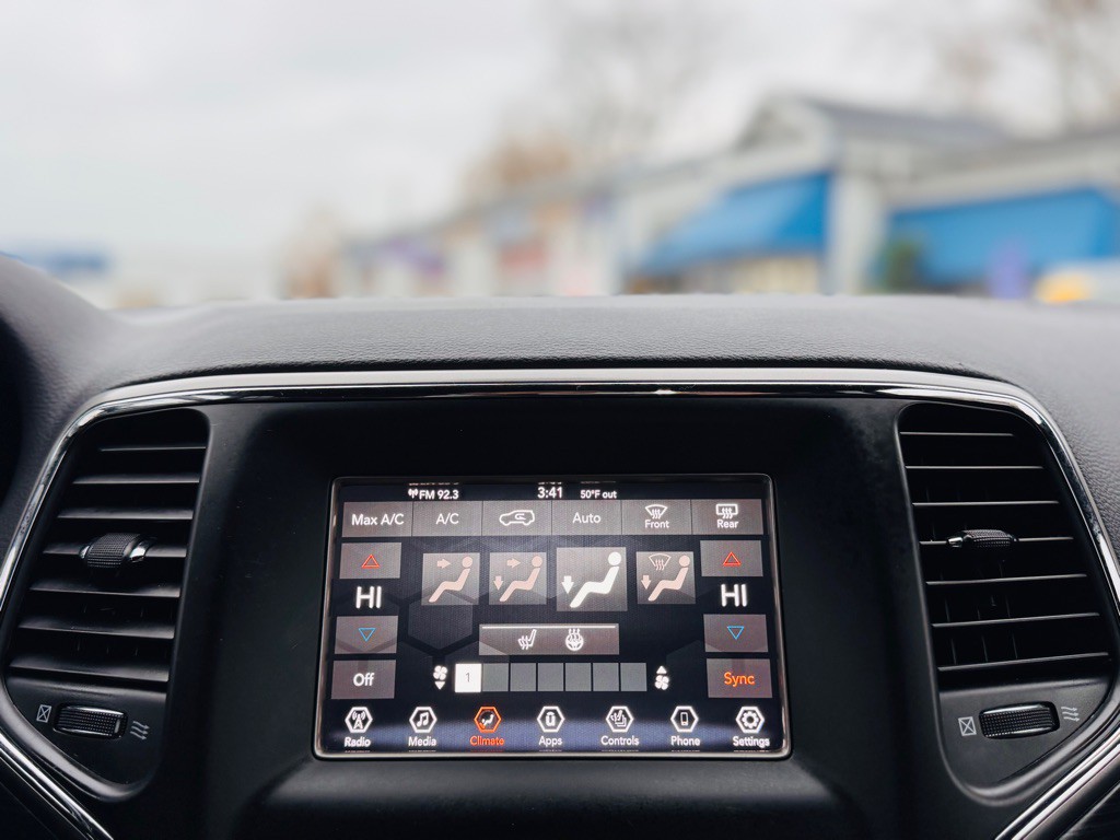 2021 Jeep Grand Cherokee Image 39