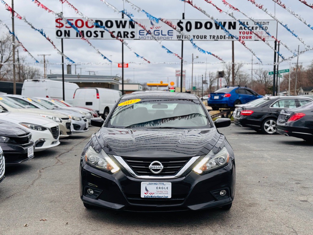 2017 Nissan Altima Image 14