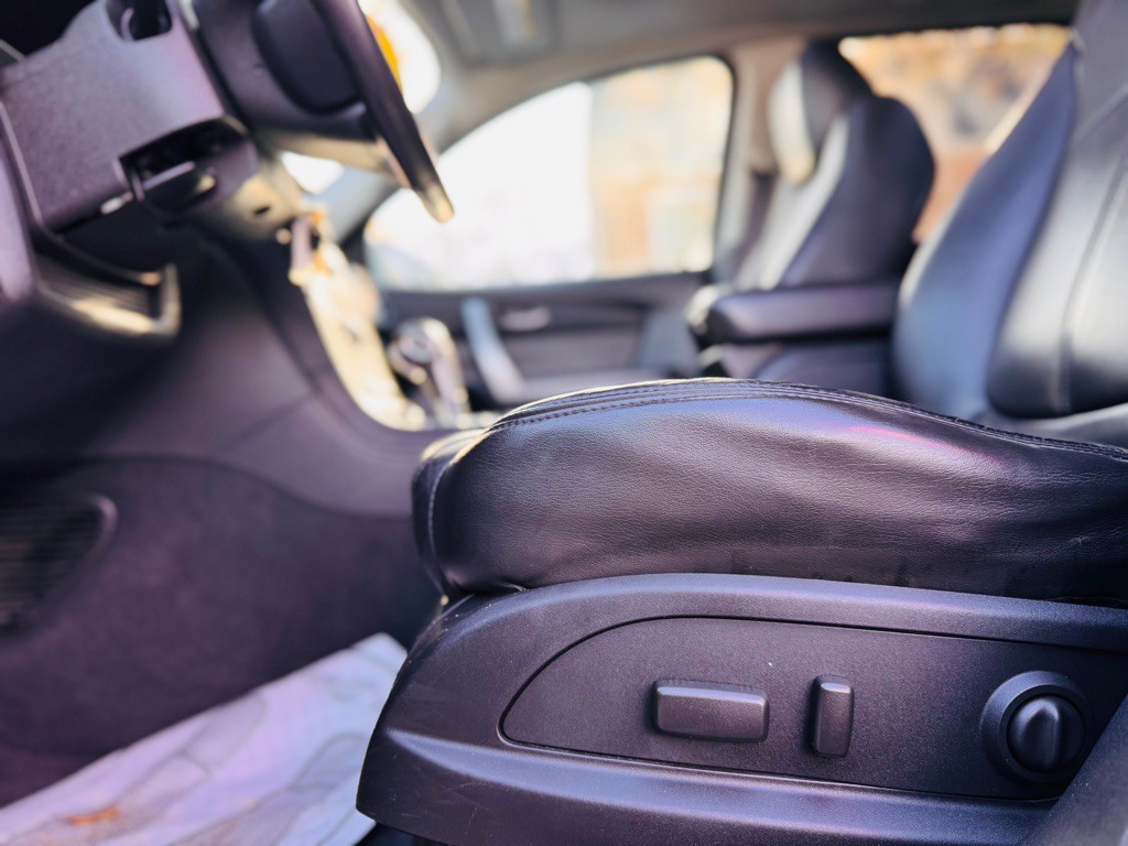 2012 GMC Acadia Image 18