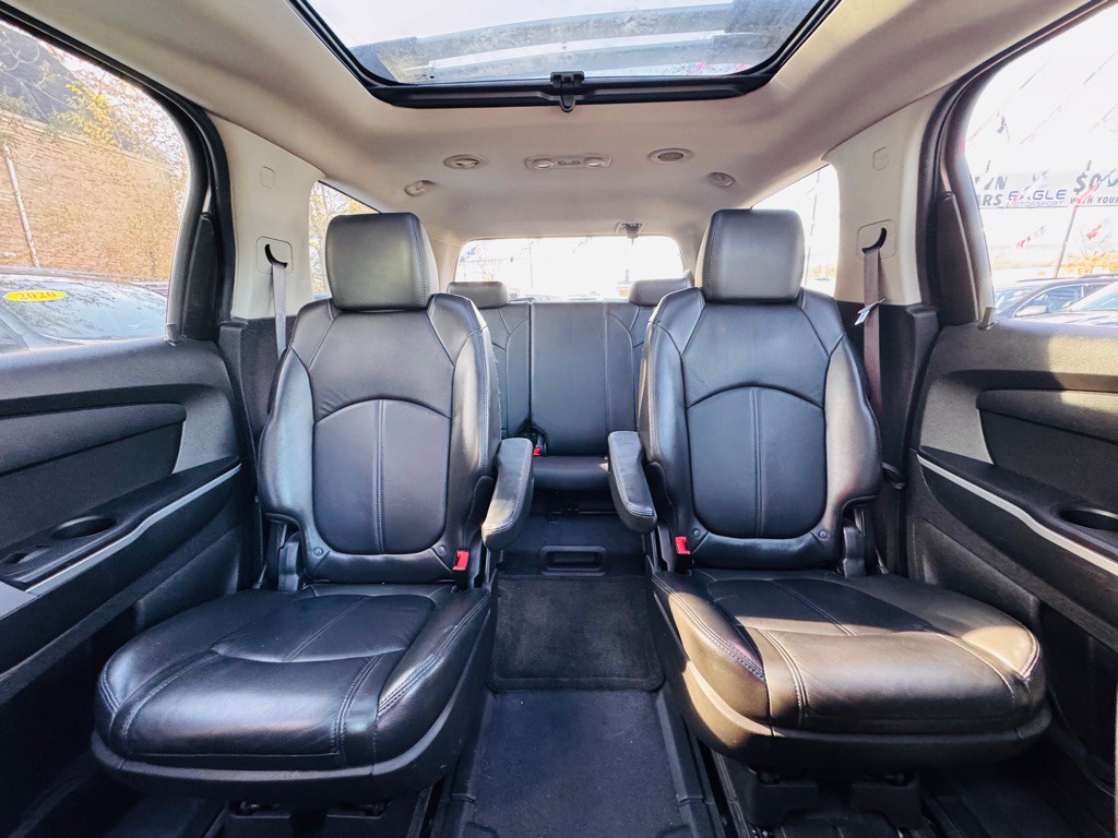 2012 GMC Acadia Image 25