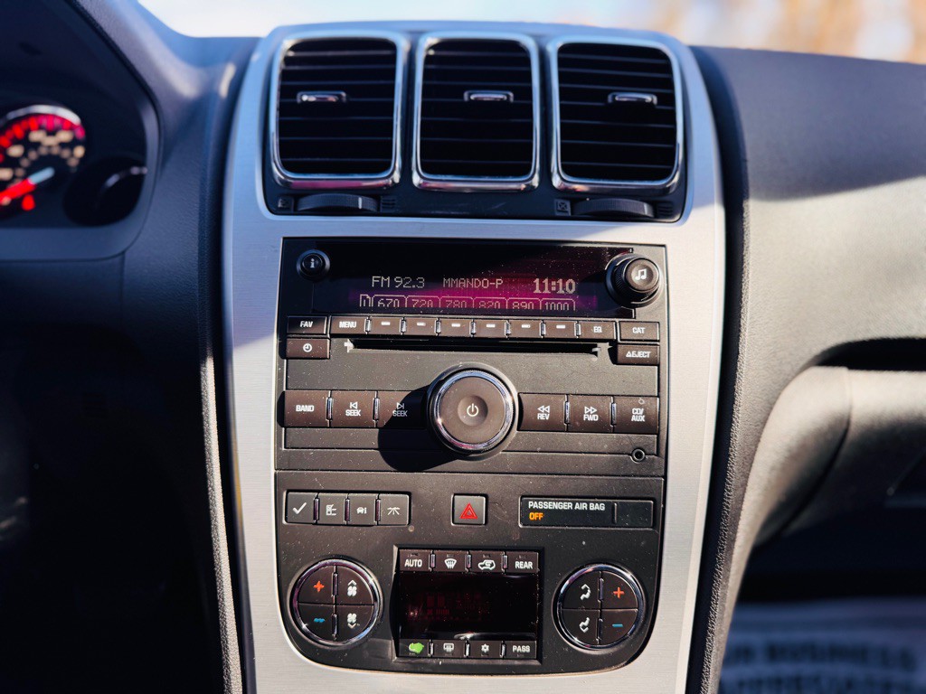 2012 GMC Acadia Image 37