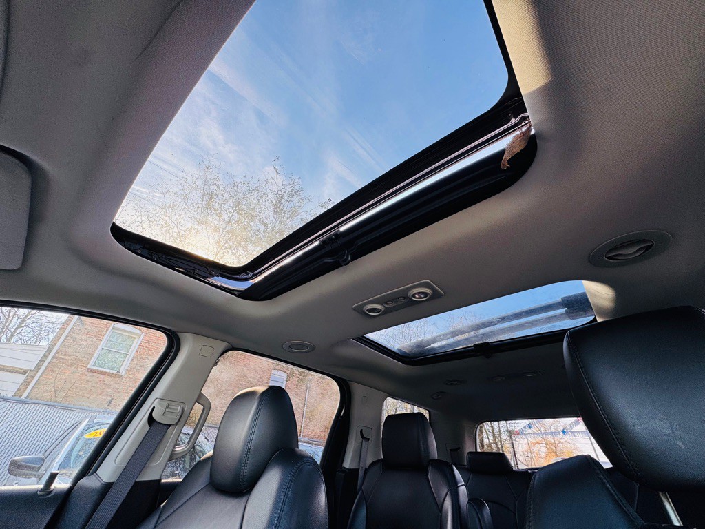 2012 GMC Acadia Image 40