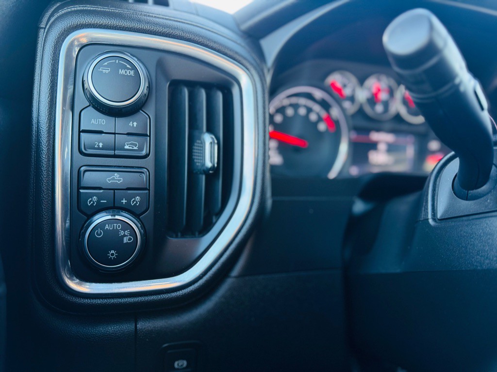 2020 Chevrolet Silverado 1500 Image 33