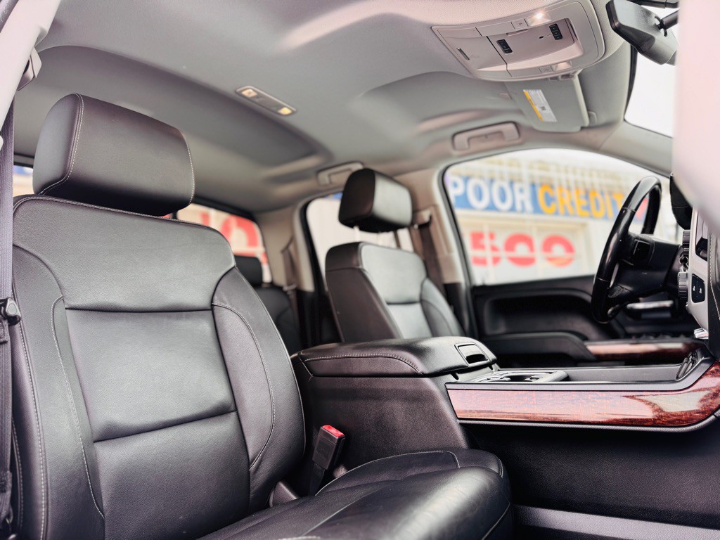 2018 GMC Sierra Image 32